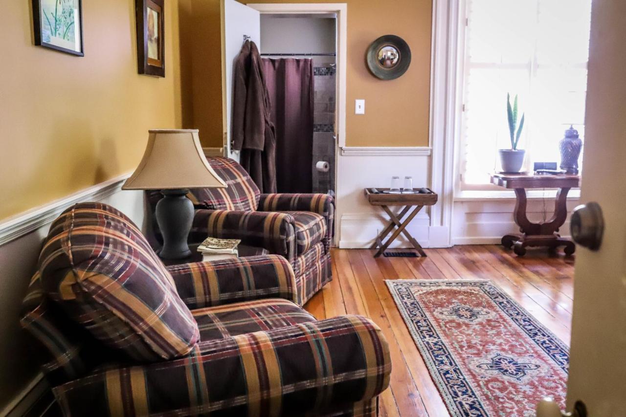 Early Inn At The Grove Rocky Mount Bagian luar foto